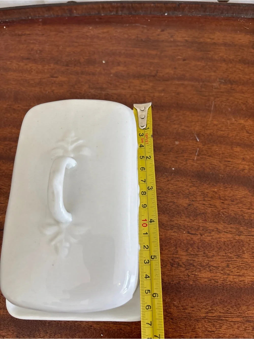 Tabletops Unlimited White Ceramic Butter Dish w Lid Handle Versailles Pattern